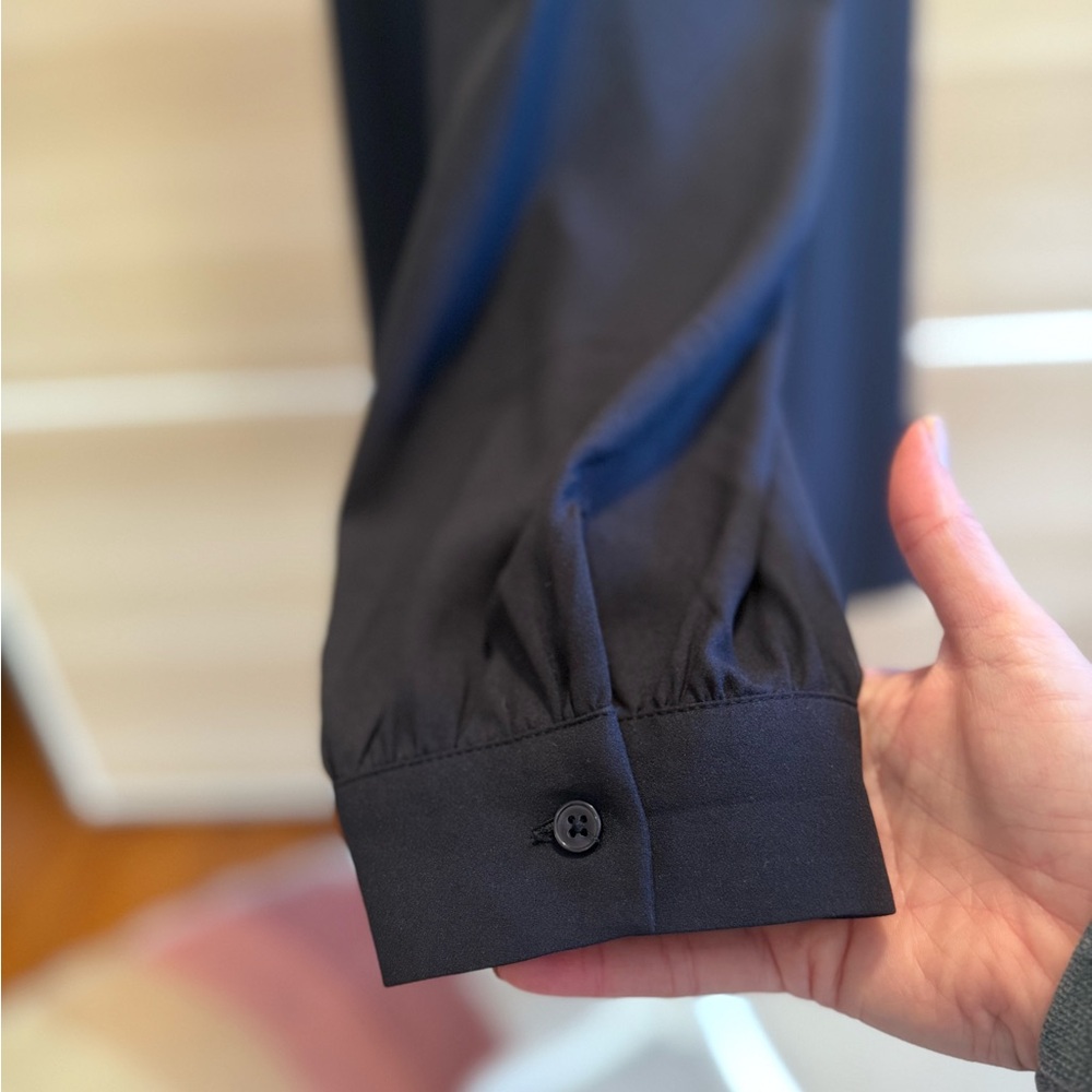 Lark & Ro Classic Black Blouse - Picture 3 of 10